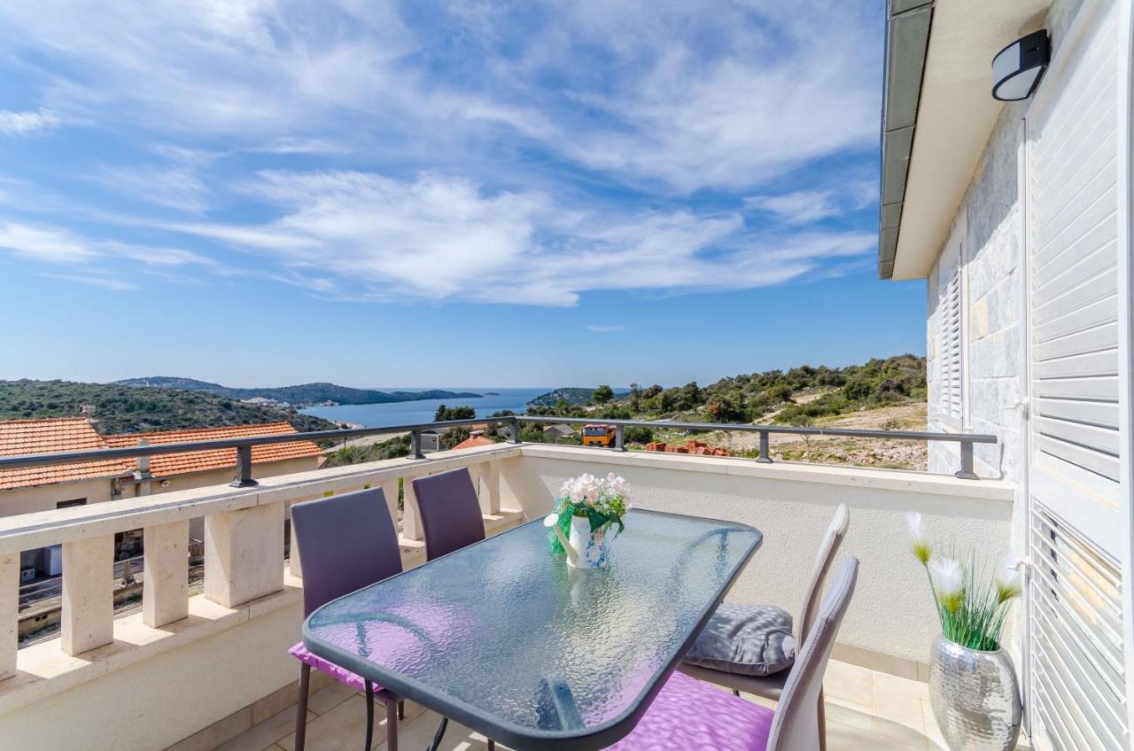 Apartmani Selo Luka Razanj Exterior photo