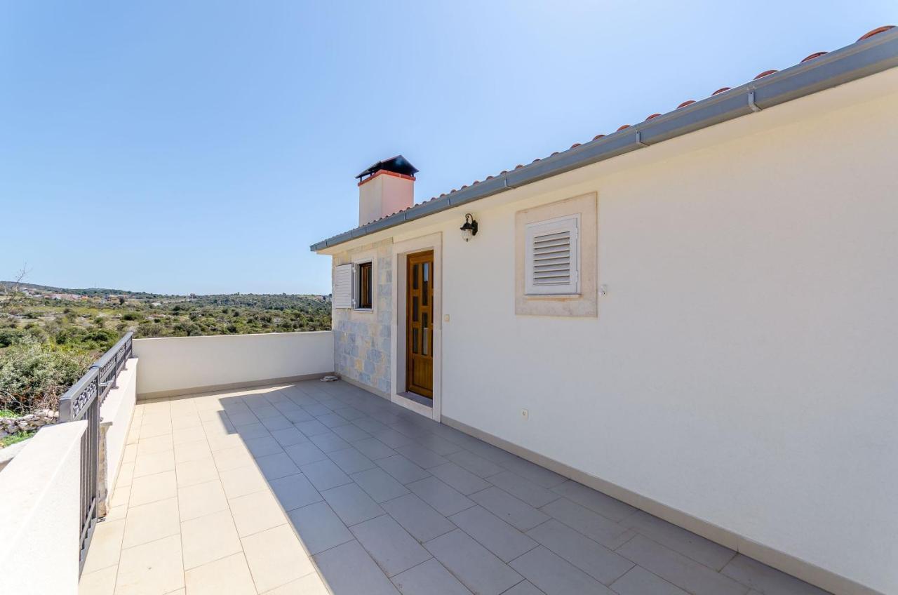 Apartmani Selo Luka Razanj Exterior photo